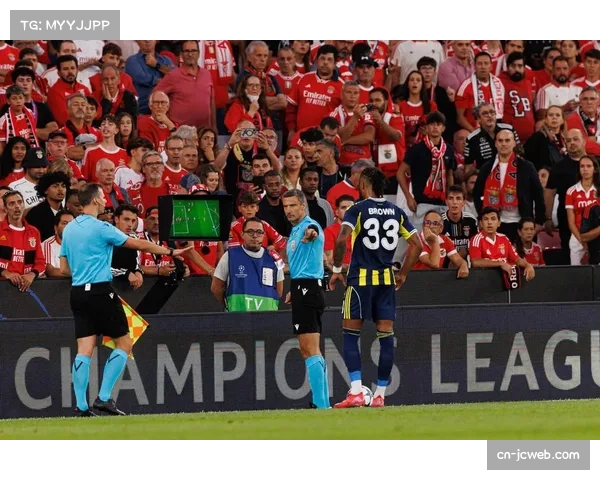 拜仁慕尼黑vs霍芬海姆:卫冕冠军迎战黑马劲旅,进攻大战一触即发 拜仁慕尼黑vs霍芬海姆:卫冕冠军迎战黑马劲旅,进攻大战一触即发